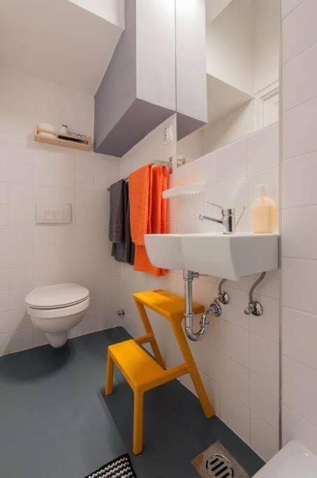 Modern Stylish 2 Bedroom Holiday Apartment Budapeste Exterior foto